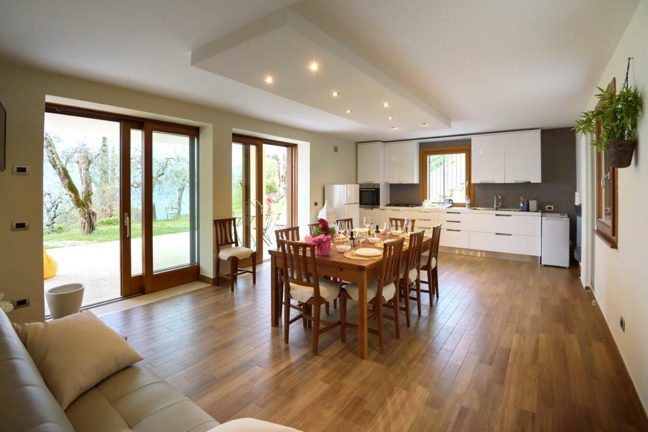 Maison Balu Villa Torri del Benaco Kültér fotó